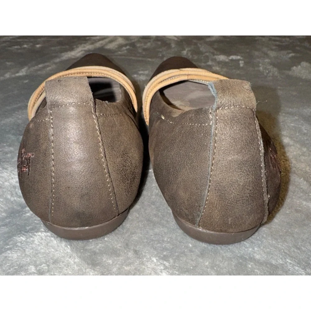 OTBT Park City Dark Brown Leather Mary Janes Ballet Flats Women Size 8 comfort - Picture 3 of 9